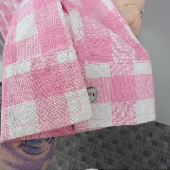 Lori & Mari Boutique Pink Checkered Shirt with open back Lace detail‎ Sz Large - Picture 3 of 10